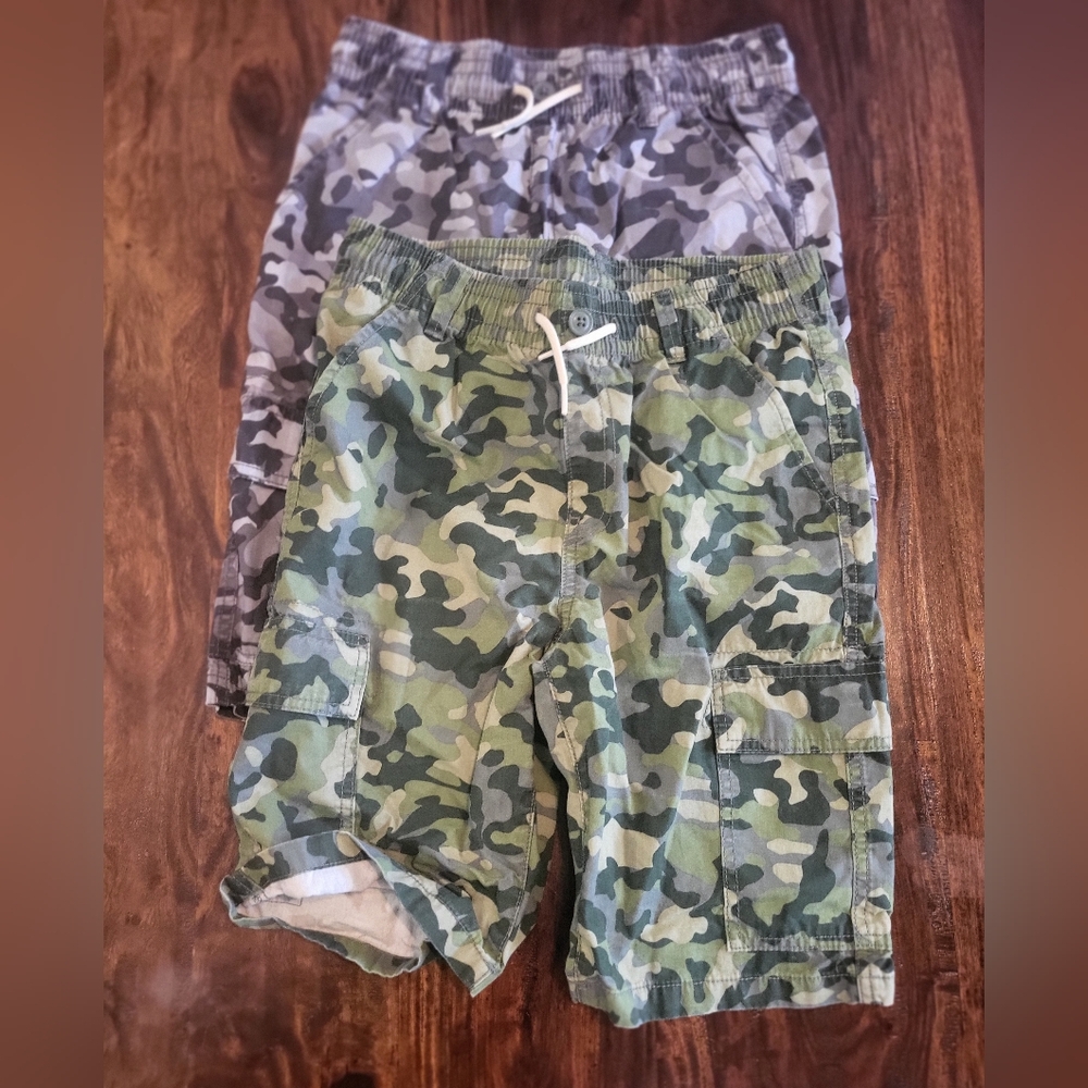 Kids Camouflage Cargo Shorts 2 PAIR SZ 14 EXC COND